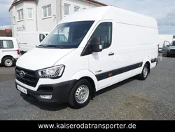 Weiß Gebraucht 2018 Hyundai H 350 Van | 22.900 €