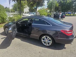 Grau Gebraucht 2011 Mercedes E300 Coupé | 15.000 € (Guter Preis)