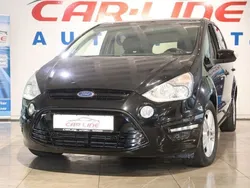 Schwarz Gebraucht 2013 Ford S-MAX Business Edition Van / Kleinbus | 10.888 € (Fairer Preis)
