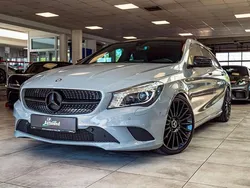 Kosmosschwarz metallic Gebraucht 2015 Mercedes CLA180 Urban Limousine | 16.666 € (Guter Preis)