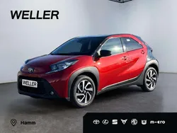 Rot Neu 2025 Toyota Aygo Kleinwagen | 19.990 €