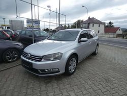 Grau Gebraucht 2011 VW Passat Trendline Kombi | 5.999 € (Fairer Preis)