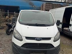 Weiß Gebraucht 2014 Ford Transit Custom Van / Kleinbus | 3.799 €