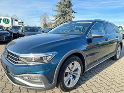 Blau Gebraucht 2021 VW Passat Alltrack Kombi | 21.320 € (Fairer Preis)