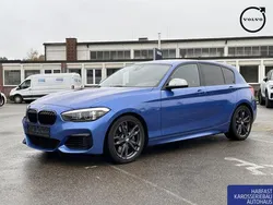 Blau / estorilblau (metallic) Gebraucht 2018 BMW M140 M Sport Limousine | 28.900 € (Guter Preis)