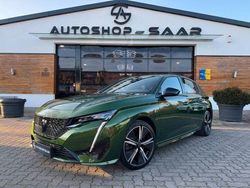 Grün Gebraucht 2023 Peugeot 308 GT Limousine | 27.900 € (Fairer Preis)