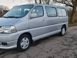 Silber Gebraucht 2008 Toyota HiAce Van / Kleinbus | 10.500 € (Etwas zu teuer)