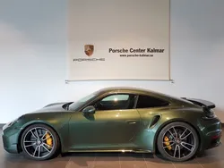 Grün Gebraucht 2022 Porsche 992 | 280.900 €