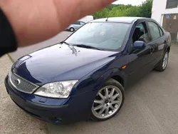 Blau Gebraucht 2002 Ford Mondeo Limousine | 1.800 € (Guter Preis)
