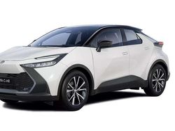 Schneeweiss metallic / dach sc Neu 2025 Toyota C-HR SUV | 30.990 € (Guter Preis)
