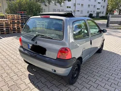 Blau Gebraucht 2002 Renault Twingo Expression Kleinwagen | 1.400 € (Fairer Preis)