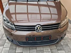 Braun Gebraucht 2013 VW Touran Van / Kleinbus | 11.499 € (Fairer Preis)