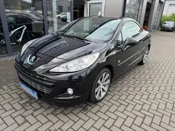 Schwarz Gebraucht 2012 Peugeot 207 CC Roland Garros Cabrio | 4.950 € (Fairer Preis)