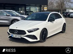 Weiss Gebraucht 2025 Mercedes A200 AMG Limousine | 37.800 € (Etwas zu teuer)