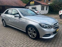 Grau Gebraucht 2014 Mercedes E220 Avantgarde Limousine | 16.799 € (Fairer Preis)