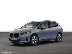Grau Gebraucht 2024 BMW 220 Active Tourer Van / Kleinbus | 39.536 €