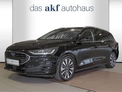 Obsidianschwarz metallic Gebraucht 2022 Ford Focus Titanium Kombi | 19.950 € (Fairer Preis)