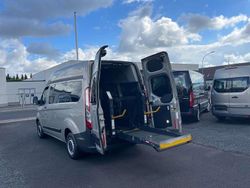 Tectonic silver Gebraucht 2015 Ford Transit Custom Van / Kleinbus | 29.400 €