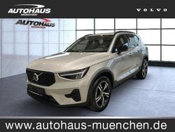 Silber Gebraucht 2023 Volvo XC40 Plus SUV | 33.799 € (Fairer Preis)