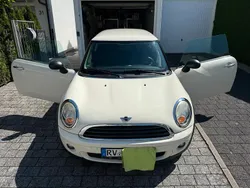 Weiß Gebraucht 2009 Mini ONE Kleinwagen | 4.250 €