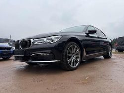 Black sapphire metallic Gebraucht 2017 BMW 740 Limousine | 34.950 € (Superpreis)