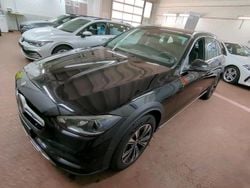 Schwarz Gebraucht 2023 Mercedes C220 Limousine | 25.999 € (Fairer Preis)