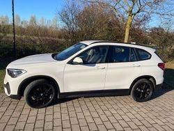 Weiß Gebraucht 2020 BMW X1 SUV | 20.900 € (Guter Preis)