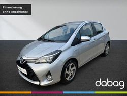 Silber Gebraucht 2016 Toyota Yaris Hybrid Kleinwagen | 12.990 € (Fairer Preis)