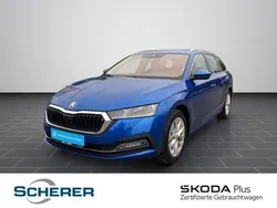 Raceblau metallic Gebraucht 2024 Skoda Octavia Style Kombi | 26.890 € (Fairer Preis)