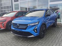 Blau Neu 2025 Renault Rafale Esprit Alpine SUV | 41.199 € (Superpreis)