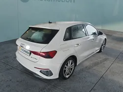 Weiß Gebraucht 2021 Audi A3 Sportback e-tron S-Line Limousine | 27.900 € (Fairer Preis)