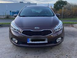 Braun Gebraucht 2014 Kia Ceed Kombi | 6.600 € (Fairer Preis)