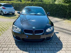 Schwarz Gebraucht 2012 BMW 320 Cabriolet M Sport Cabrio | 11.100 € (Guter Preis)