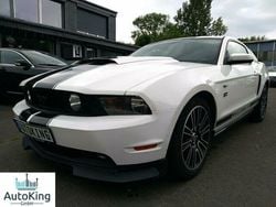 Weiß Gebraucht 2009 Ford Mustang GT Coupé | 17.600 € (Fairer Preis)