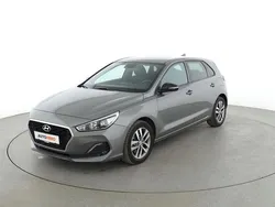 Grau Gebraucht 2019 Hyundai i30 Passion Limousine | 13.370 € (Fairer Preis)