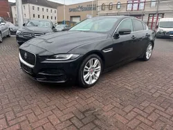 Schwarz Gebraucht 2020 Jaguar XE SE Limousine | 19.600 € (Guter Preis)