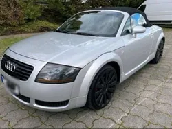 Grau Gebraucht 2001 Audi TT Roadster Cabrio | 5.500 € (Superpreis)