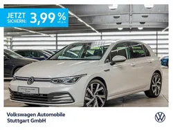 Oryxwhite perlmutteffekt Gebraucht 2022 VW Golf VIII Style Limousine | 25.930 € (Superpreis)