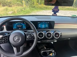 Grau Gebraucht 2020 Mercedes A200 Limousine | 21.700 € (Fairer Preis)