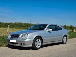 Silber Gebraucht 2002 Mercedes CLK200 Elegance Coupé | 4.350 € (Fairer Preis)