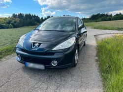 Schwarz Gebraucht 2008 Peugeot 207 Urban Move Kleinwagen | 2.350 € (Fairer Preis)
