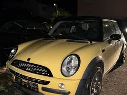Gelb Gebraucht 2002 Mini Cooper Coupé Coupé | 800 € (Guter Preis)