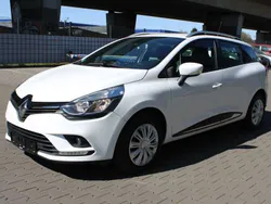 Gletscherweiss Gebraucht 2018 Renault Clio GrandTour Business Kombi | 9.390 € (Fairer Preis)
