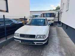 Weiß Gebraucht 1992 Audi 80 Limousine | 2.999 €