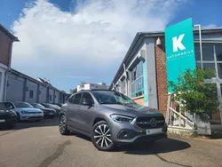 Grau Gebraucht 2022 Mercedes GLA220 AMG SUV | 44.900 € (Etwas zu teuer)