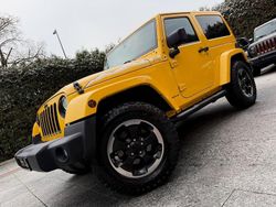 Gelb Gebraucht 2015 Jeep Wrangler Unlimited SUV | 24.980 € (Etwas zu teuer)