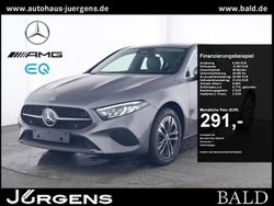 Mountain grey metallic Gebraucht 2024 Mercedes A250 Progressive Limousine | 30.690 € (Fairer Preis)