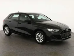 Mythos schwarz metallic Neu 2025 Audi A3 Sportback Limousine | 34.090 € (Guter Preis)