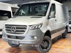 Iridiumsilber metallic mb 9775 Gebraucht 2021 Mercedes Sprinter Van | 52.348 € (Teuer)