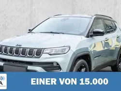 Blau Gebraucht 2022 Jeep Compass Limited SUV | 31.780 € (Etwas zu teuer)